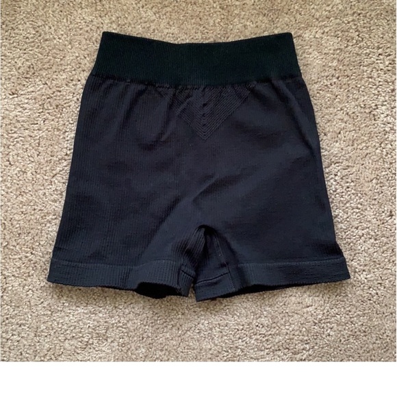 Free People Prajna Short - Picture 5 of 5